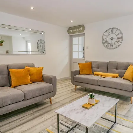 Harbour Retreat * Millom