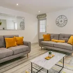 Harbour Retreat * Millom